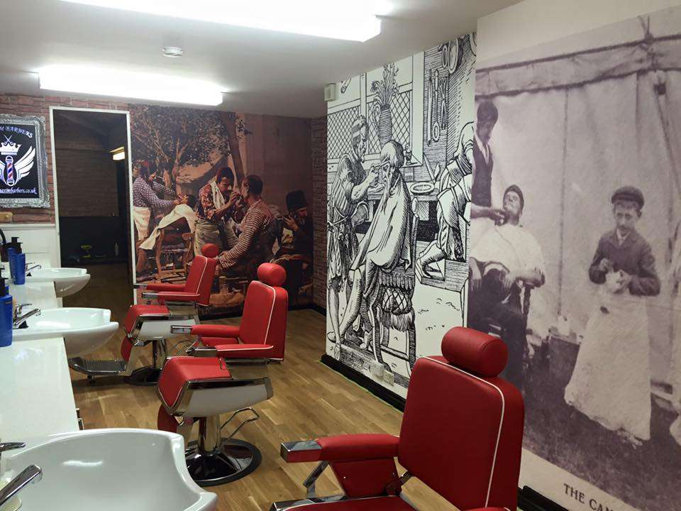 Maxim Barbers | 10 Fawkon Walk, Hoddesdon EN11 8TJ, UK | Phone: 01992 450936