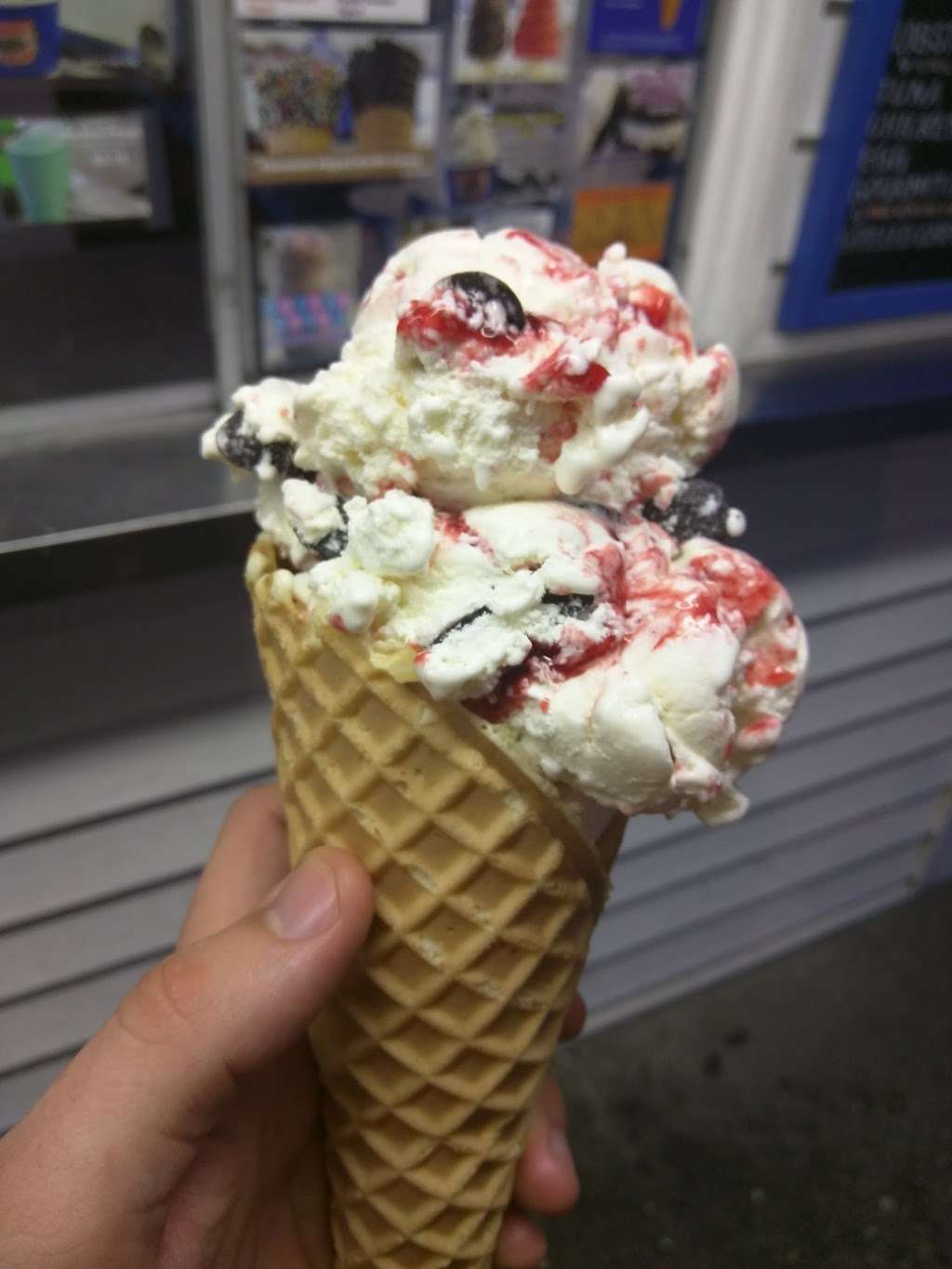 Haywards Ice Cream | 7 Daniel Webster Hwy, Nashua, NH 03060, USA | Phone: (603) 888-4663