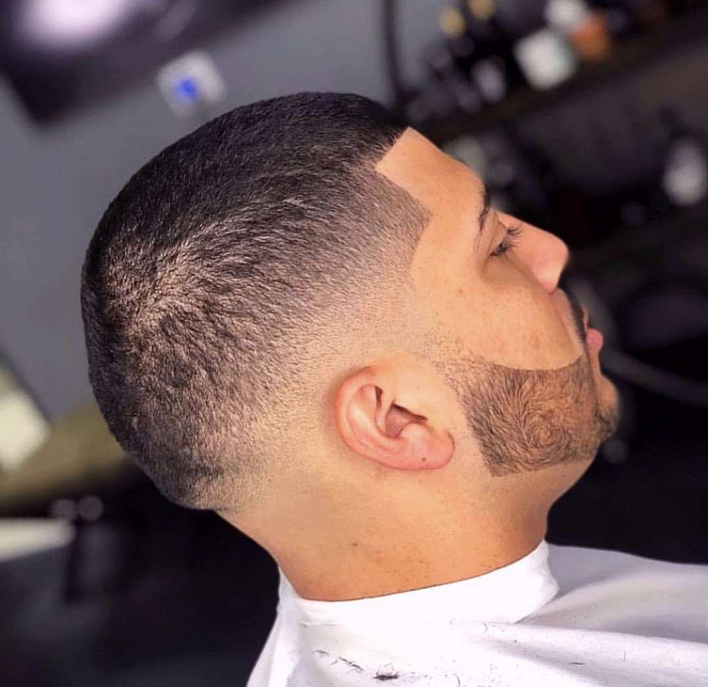 GoodFellas Barbershop & Crafthouse | 1200 Highwway 35 Byp N, STE B109, Alvin, TX 77511 | Phone: (281) 824-4592