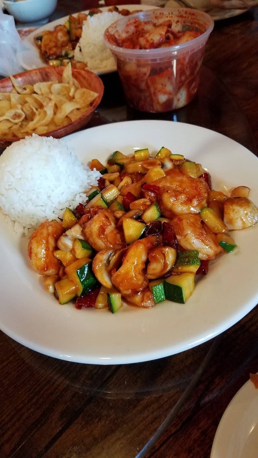 Mr. Chen’s Authentic Chinese Cooking | 808 Green Springs Hwy, Homewood, AL 35209, USA | Phone: (205) 942-5000