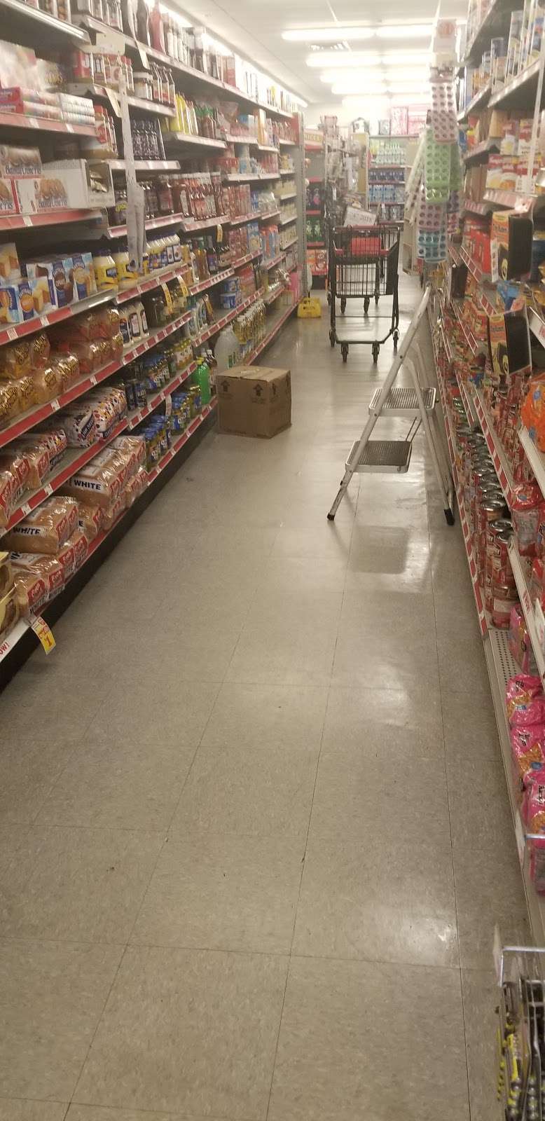 Family Dollar | 200 W Camden Ave, Moorestown, NJ 08057, USA | Phone: (856) 222-1696