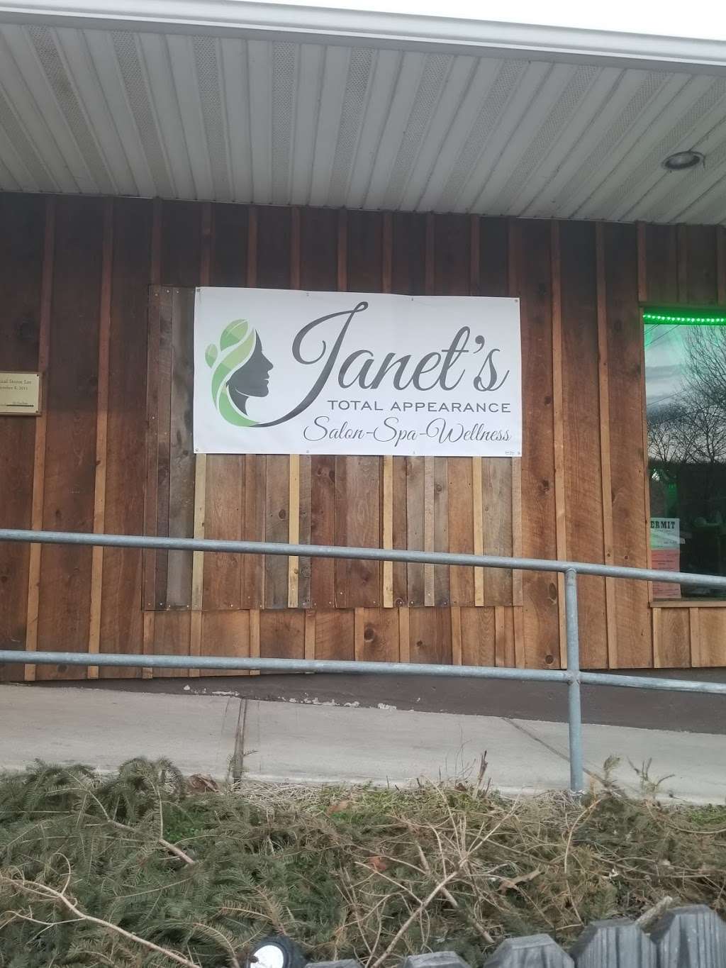 Janets Total Appearance Salon | 5 E Union St, Shickshinny, PA 18655, USA | Phone: (570) 542-7697