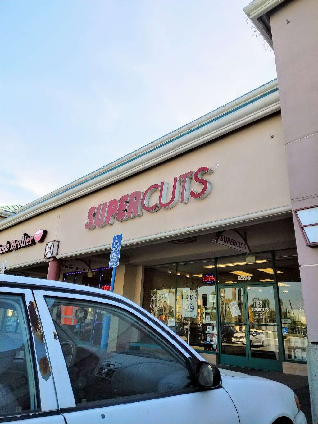 Supercuts | 6526 E Spring St, Long Beach, CA 90815 | Phone: (562) 421-8281