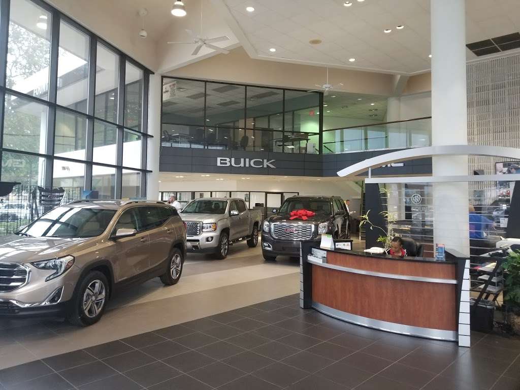 Fountain Buick GMC | 8701 S Orange Blossom Trail, Orlando, FL 32809, USA | Phone: (877) 868-2055