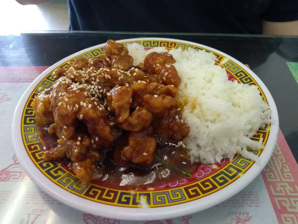 China House | 2128 S Scatterfield Rd, Anderson, IN 46016, USA | Phone: (765) 644-2828