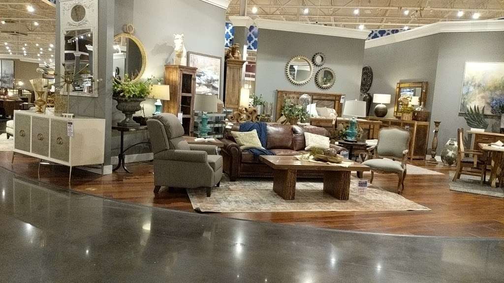 The Furniture Mall of Kansas | 2125 E Kansas City Rd, Olathe, KS 66061 | Phone: (913) 839-8654