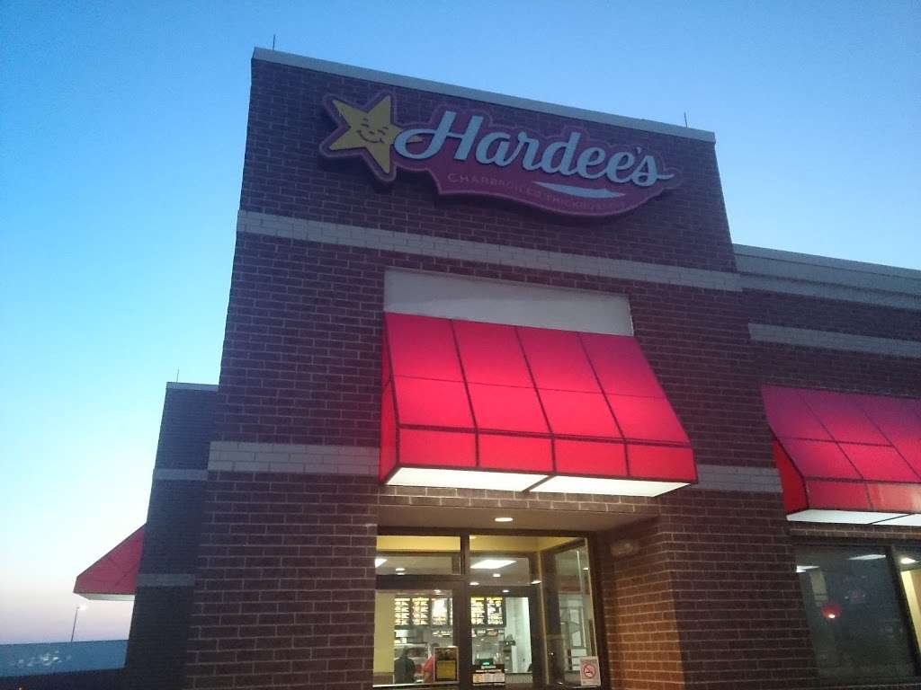 Hardees | 12 W Northbrook Dr, Dwight, IL 60420, USA | Phone: (815) 584-9596