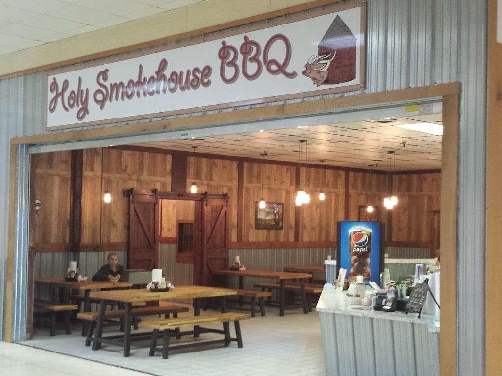 Holy Smokehouse BBQ | 3055 Black Gap Rd, Chambersburg, PA 17202, USA | Phone: (717) 261-1636