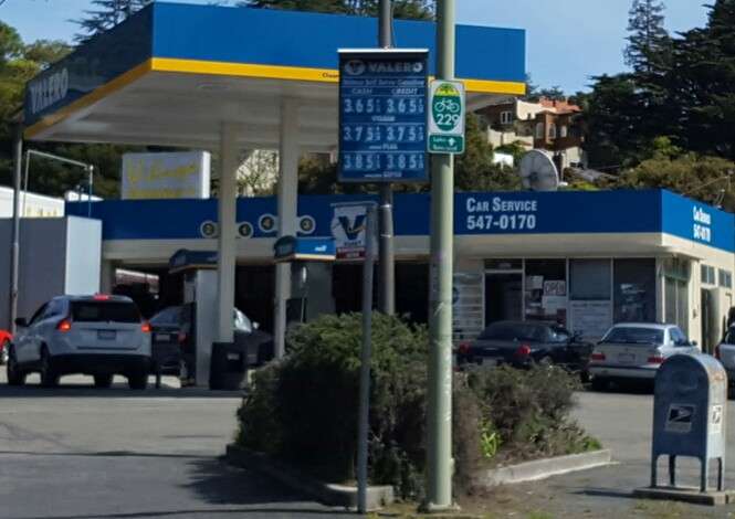 Valero | 5865 Broadway Terrace, Oakland, CA 94618, USA | Phone: 547-0170