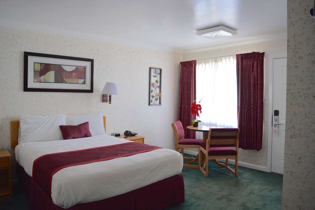 Travelers Inn | 100 Hickey Blvd, South San Francisco, CA 94080, USA | Phone: (650) 755-9556