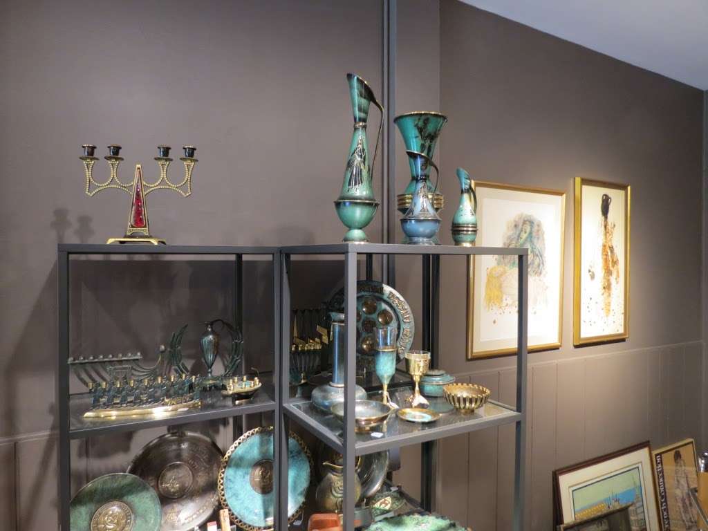 Arthur M. Feldman Judaica Gallery | 465 Roger Williams Ave, Highland Park, IL 60035 | Phone: (847) 748-8123