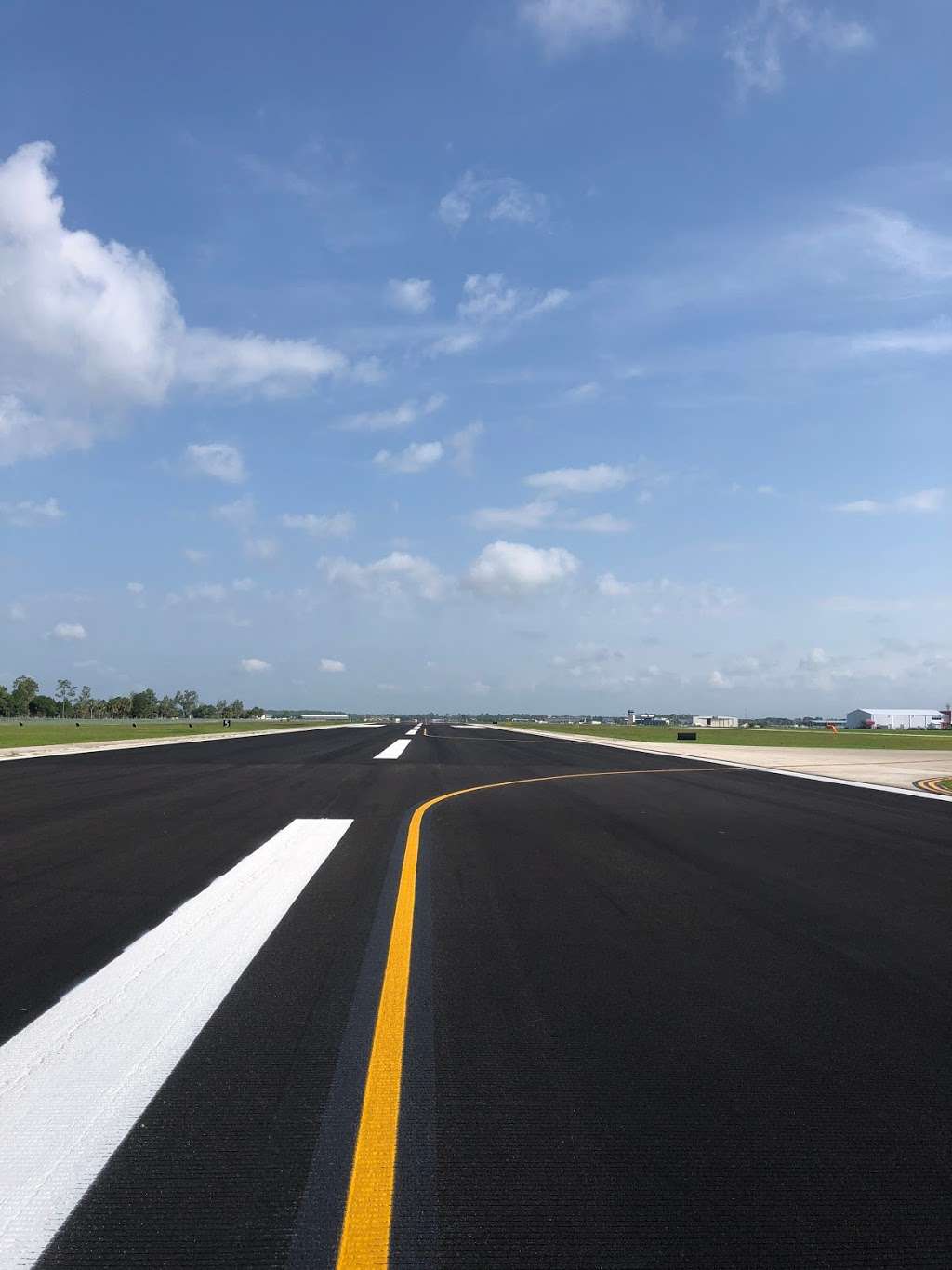 Kissimmee Gateway Airport | 401 Dyer Blvd, Kissimmee, FL 34741, USA | Phone: (407) 847-4600