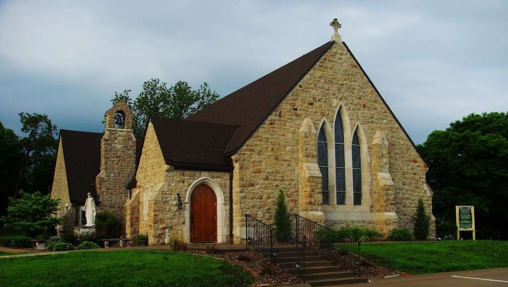 Sacred Heart Catholic Church | 727 E Main St, Mound City, KS 66056, USA | Phone: (913) 795-2724