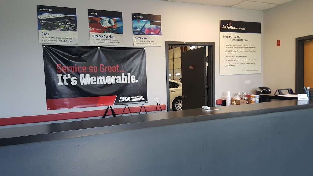 Safelite AutoGlass | 4200 N Dupont Hwy Ste 6, Dover, DE 19901 | Phone: (877) 664-8932