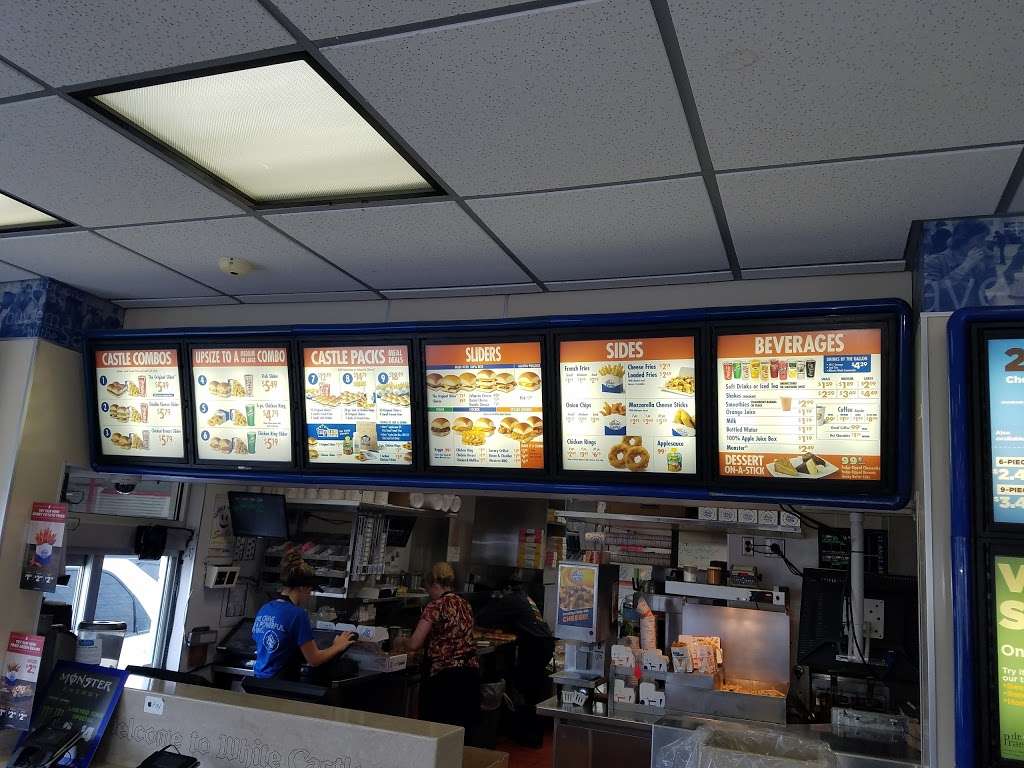 White Castle | 960 N Green St, Brownsburg, IN 46112 | Phone: (317) 858-8629