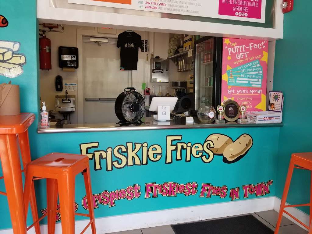Friskie Fries | 751 Hartford Ave, Johnston, RI 02919, USA | Phone: (401) 919-5489