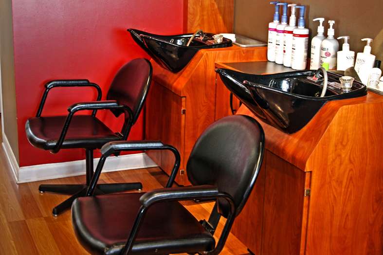 Hair Can Dance | 2914 E 6th Ave, Denver, CO 80206, USA | Phone: (303) 333-2493