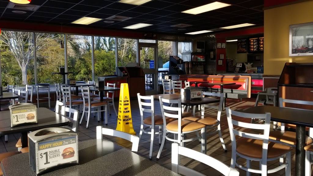 Hardees | 109 S George Washington Hwy N, Chesapeake, VA 23323, USA | Phone: (757) 485-9663