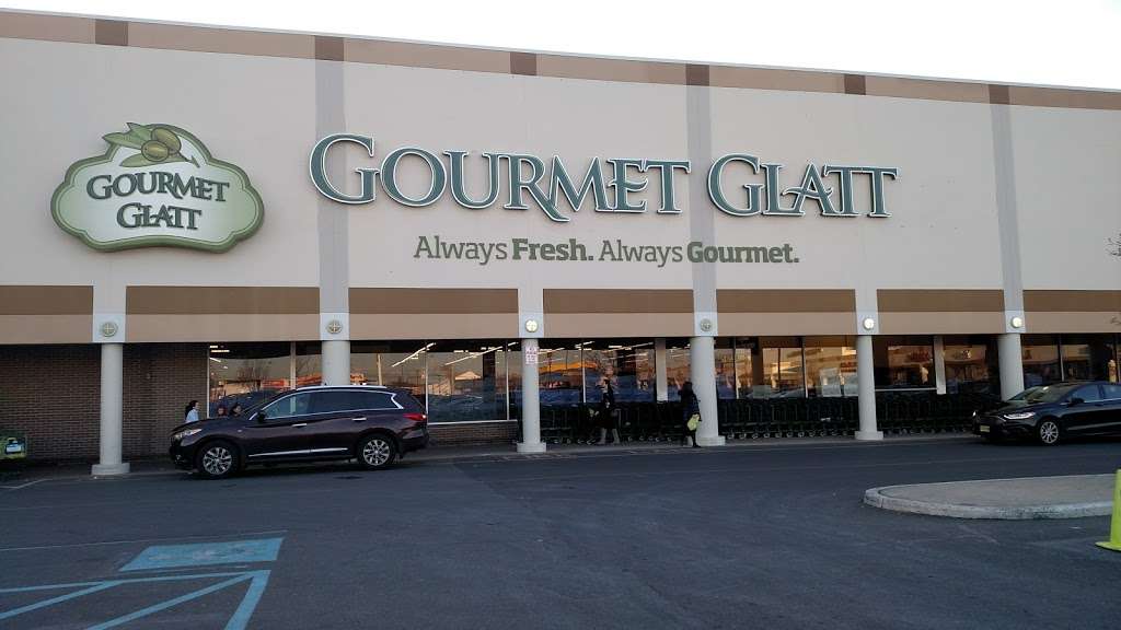 Gourmet Glatt Plaza | 1700 Madison Ave, Lakewood, NJ 08701, USA | Phone: (732) 961-1700