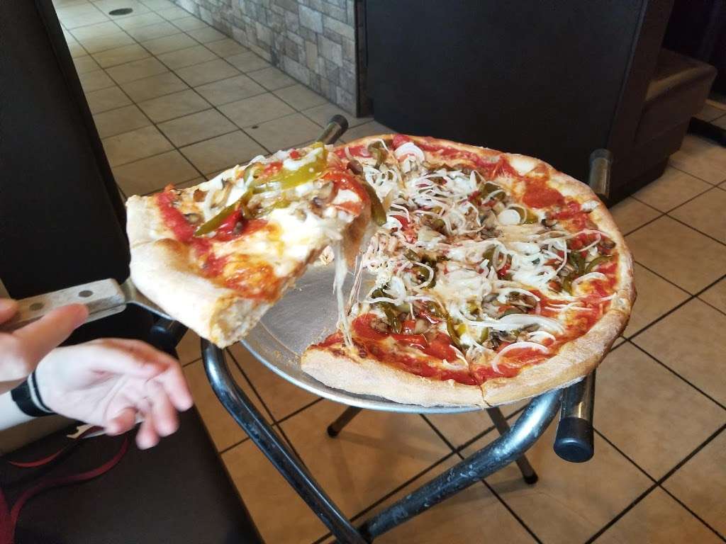 Tonys Pizza & Pasta | 613 S Main St, Bridgeville, DE 19933, USA | Phone: (302) 337-9557