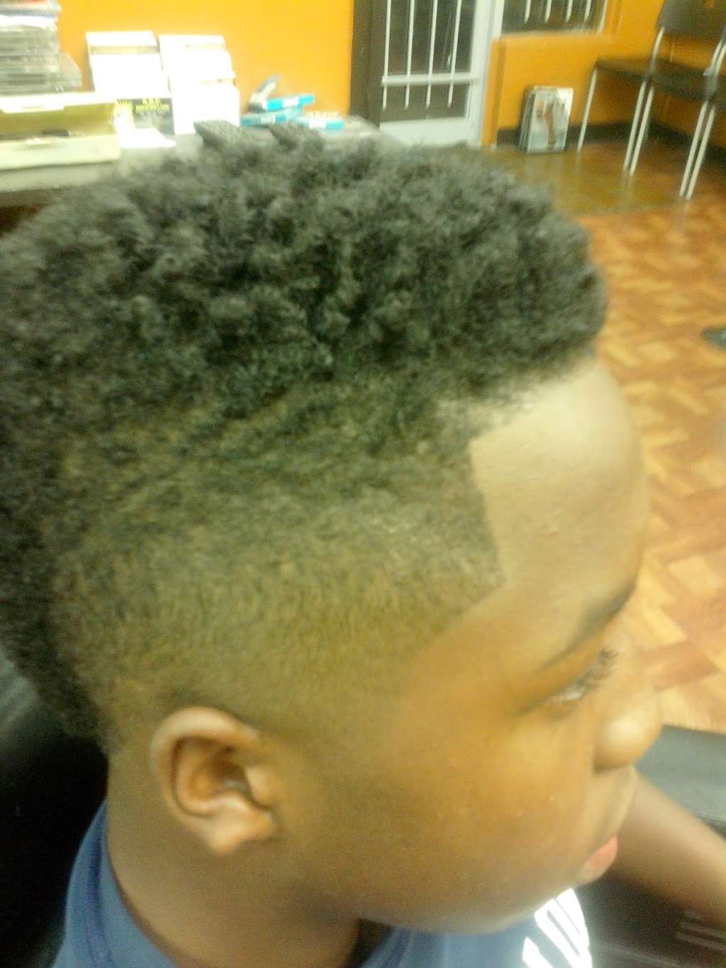 Suave Cuts Barber Shop LLC | 6627 Bissonnet St, Houston, TX 77074, USA | Phone: (832) 785-6003