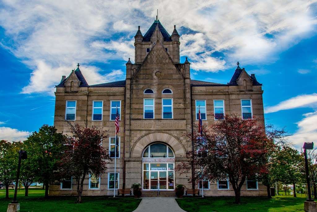 Grundy County Courthouse | 700 Main St, Trenton, MO 64683, USA | Phone: (660) 359-4040