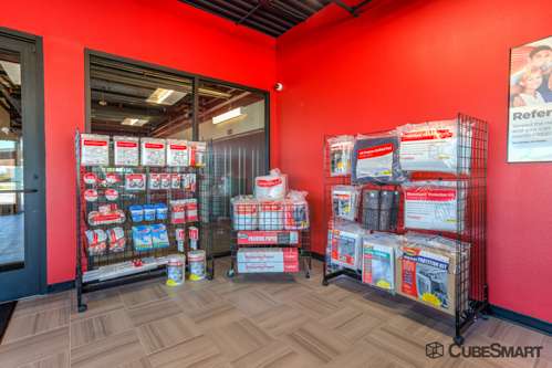 CubeSmart Self Storage | 932 E Interstate 30, Garland, TX 75043, USA | Phone: (469) 331-4890