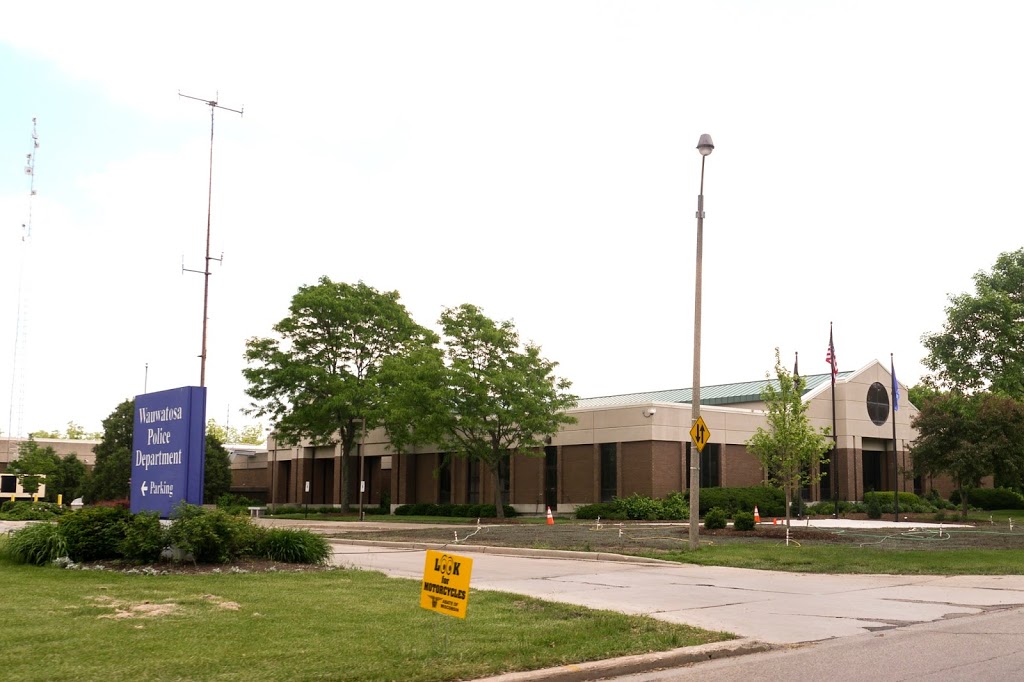 Wauwatosa Police Department | 1700 N 116th St, Wauwatosa, WI 53226, USA | Phone: (414) 471-8430