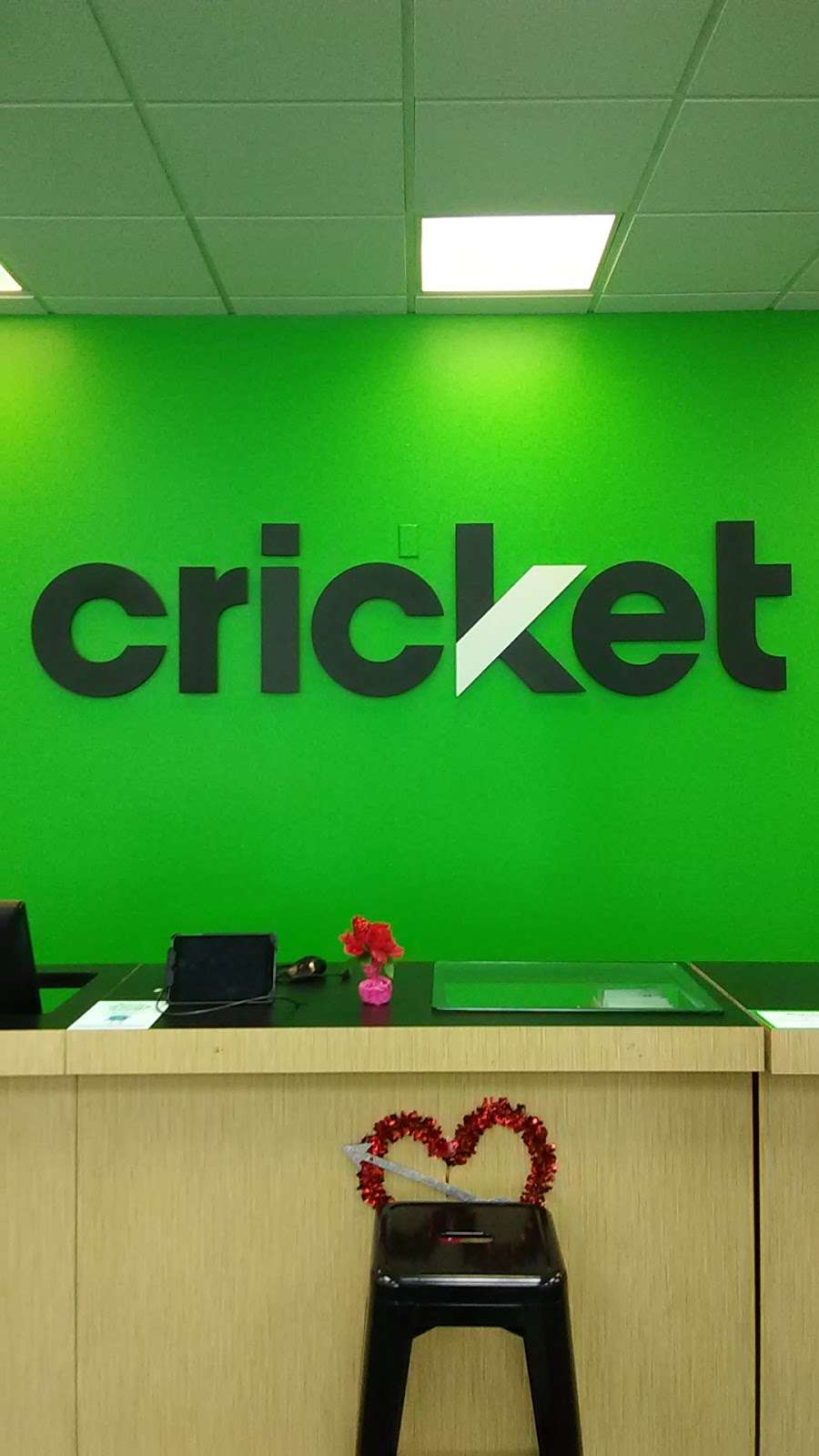 Cricket Wireless Authorized Retailer | 5776 N Orange Blossom Trail Ste 16, Orlando, FL 32810 | Phone: (407) 522-3282