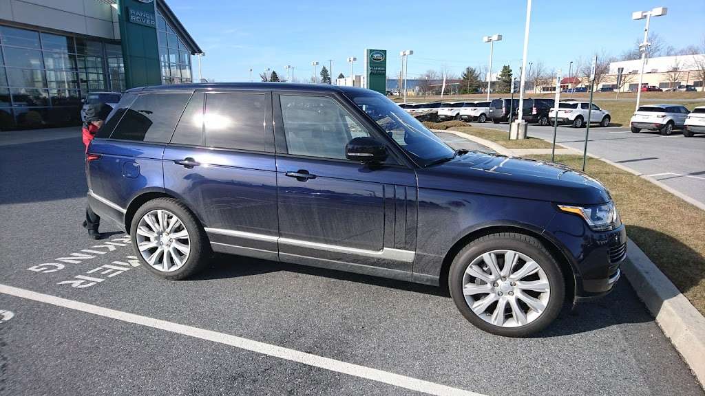 Land Rover Allentown | 5254 Tilghman St, Allentown, PA 18104, USA | Phone: (610) 841-5700