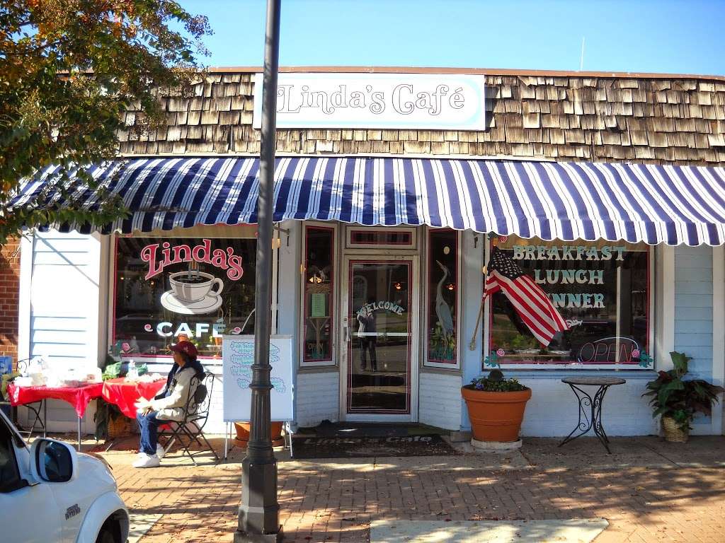 Lindas Cafe | 21779 Tulagi Pl, Lexington Park, MD 20653, USA | Phone: (301) 862-3544