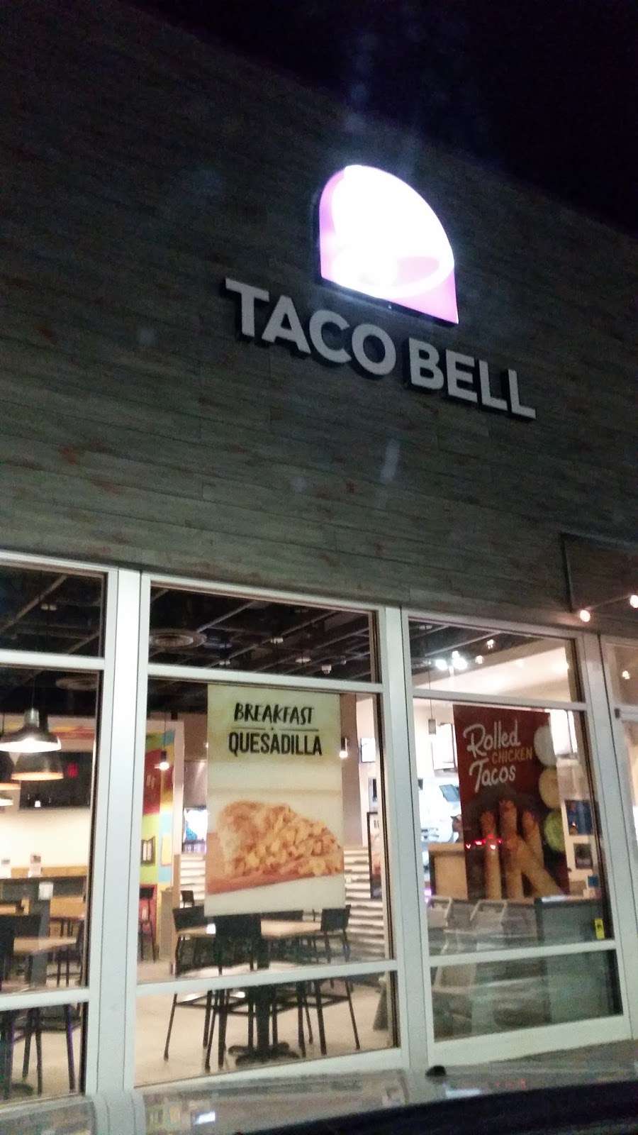 Taco Bell | 21865 E Quincy Ave, Aurora, CO 80018, USA | Phone: (303) 690-4718