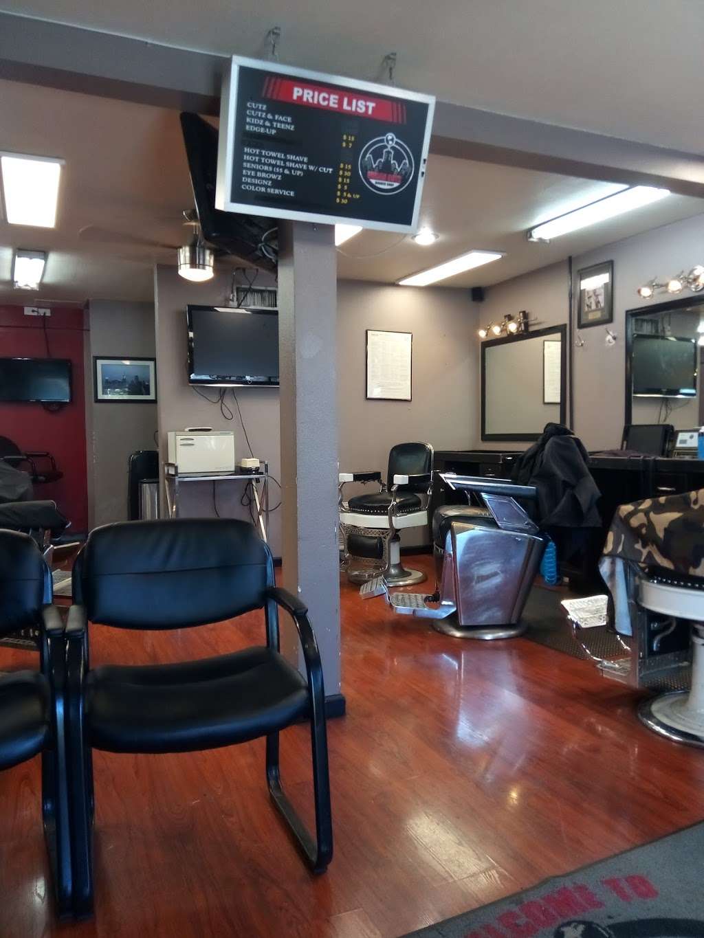 Urban Cutz | 6781 El Cajon Blvd, San Diego, CA 92115, USA | Phone: (619) 467-7117