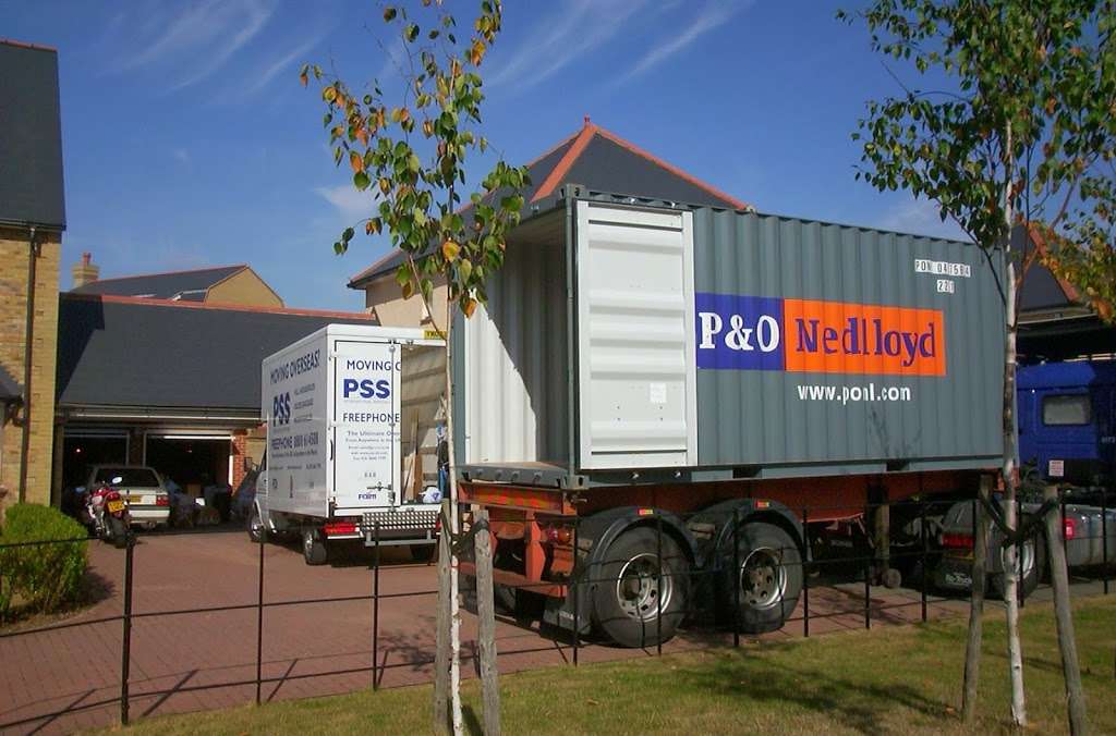 PSS International Removals | Galleon Blvd, Dartford DA2 6QE, UK | Phone: 020 8686 7733