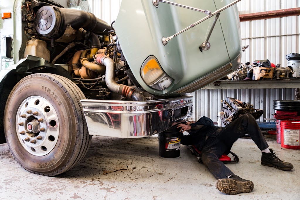 Accu-Trac Truck Repair | 7230 S Frances Ave, Tucson, AZ 85756 | Phone: (520) 574-8012