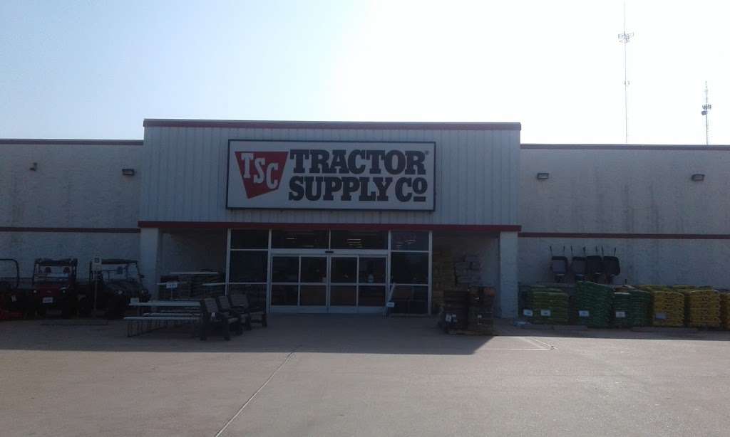 Tractor Supply Co. | 9320 N Hwy 6 Loop, Navasota, TX 77868, USA | Phone: (936) 825-7758