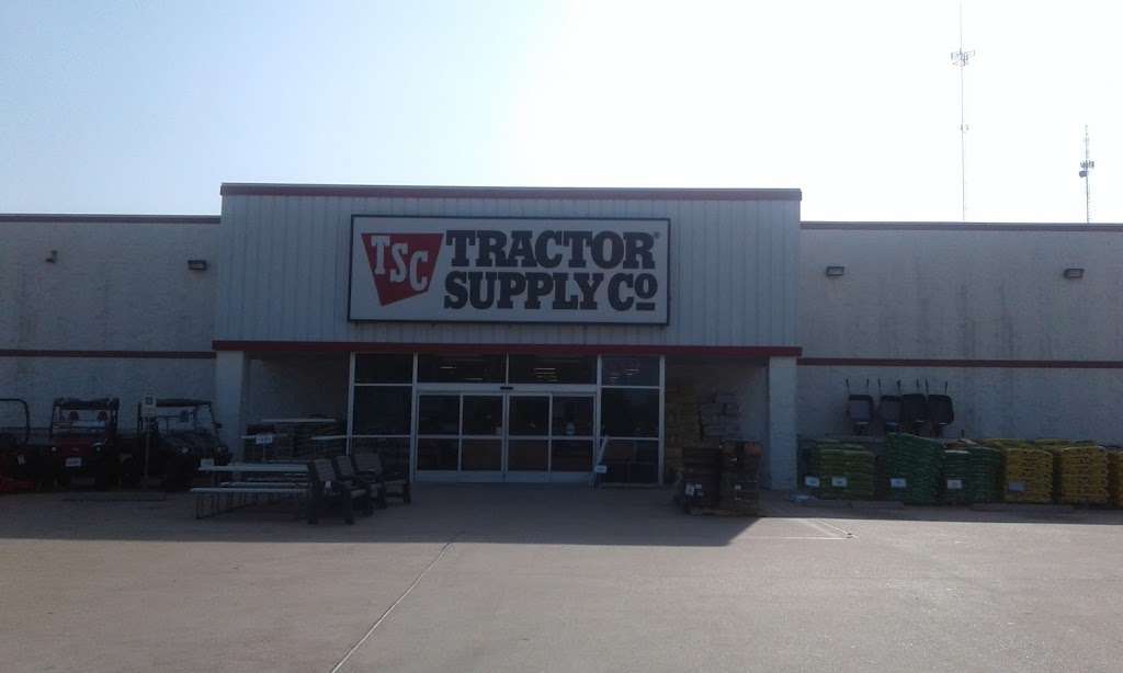 Tractor Supply Co. | 9320 N Hwy 6 Loop, Navasota, TX 77868 | Phone: (936) 825-7758