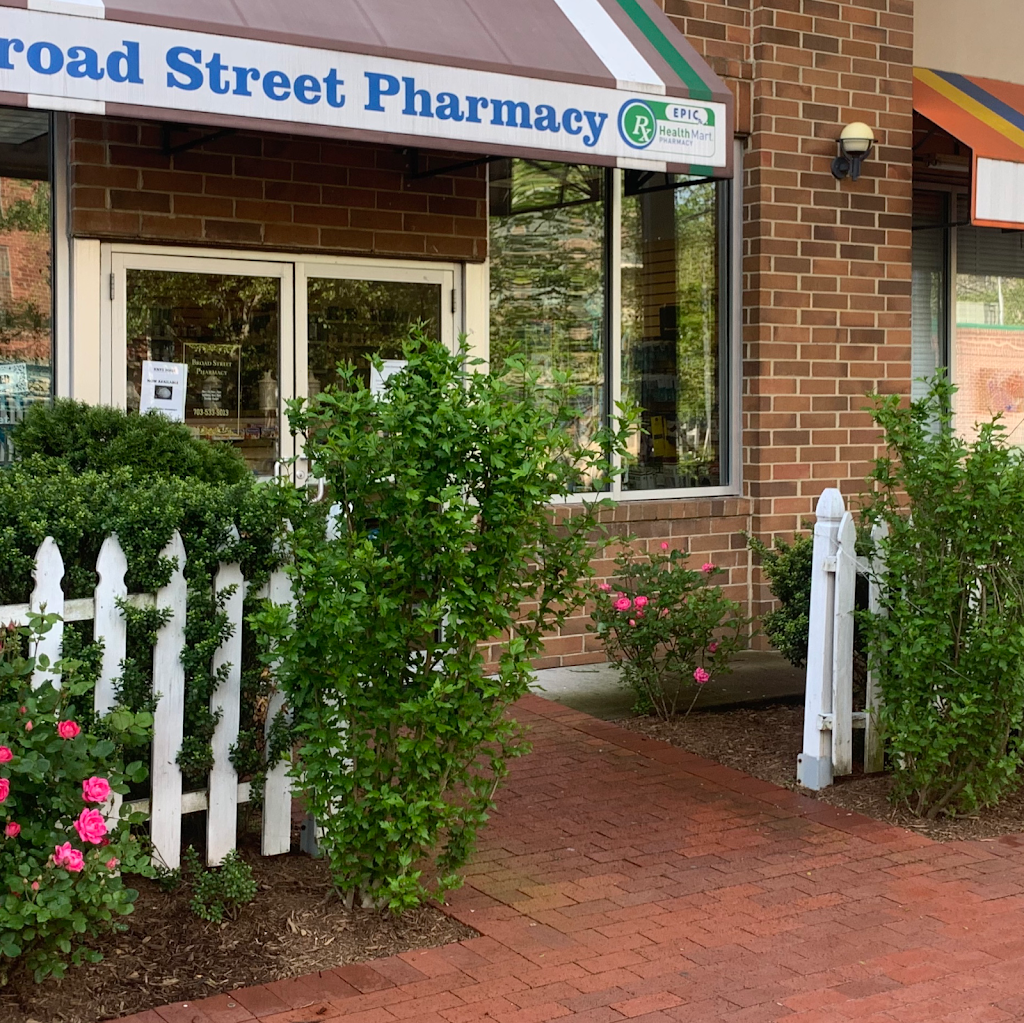 Broad Street Pharmacy compounding | 450 W Broad St, Falls Church, VA 22046, USA | Phone: (703) 533-9013