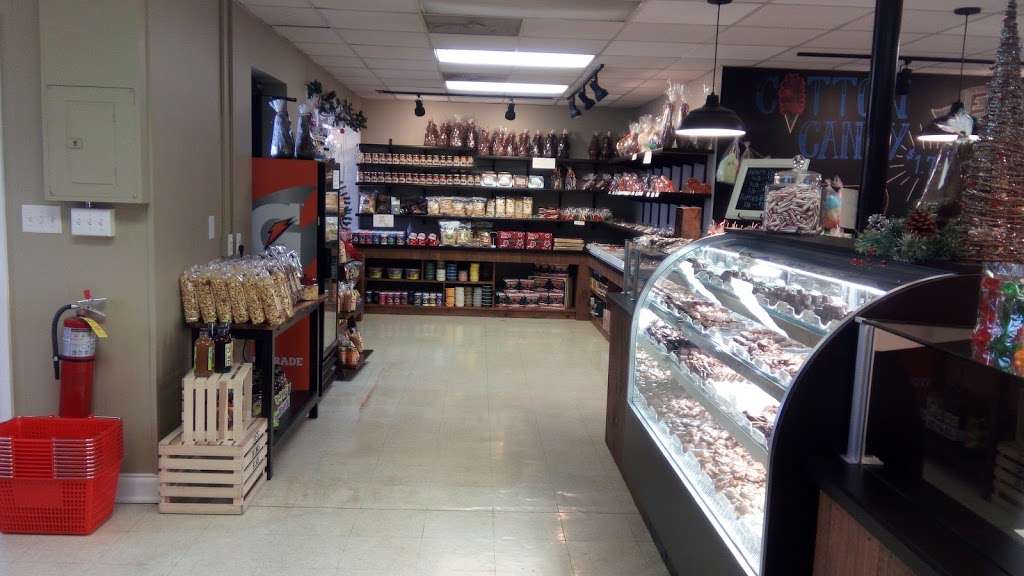 E & A Candies | 9654, 3614 Old Philadelphia Pike, Gordonville, PA 17529 | Phone: (717) 823-1883