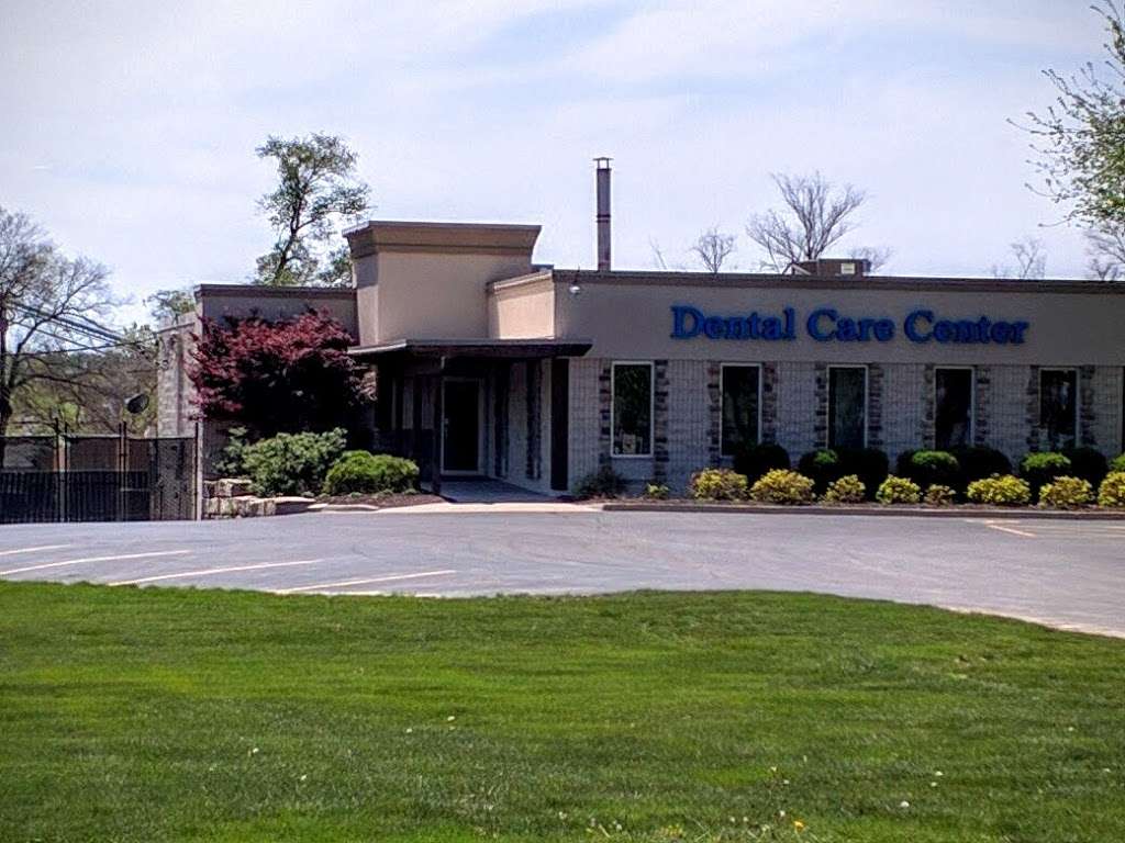 Dental Care Center of South Kansas City | 325 E 135th St, Kansas City, MO 64145 | Phone: (816) 941-7788