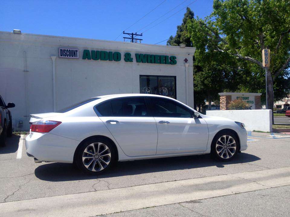 Discount Audio & Wheels | 7324 Rosecrans Ave, Paramount, CA 90723, USA | Phone: (562) 634-4556