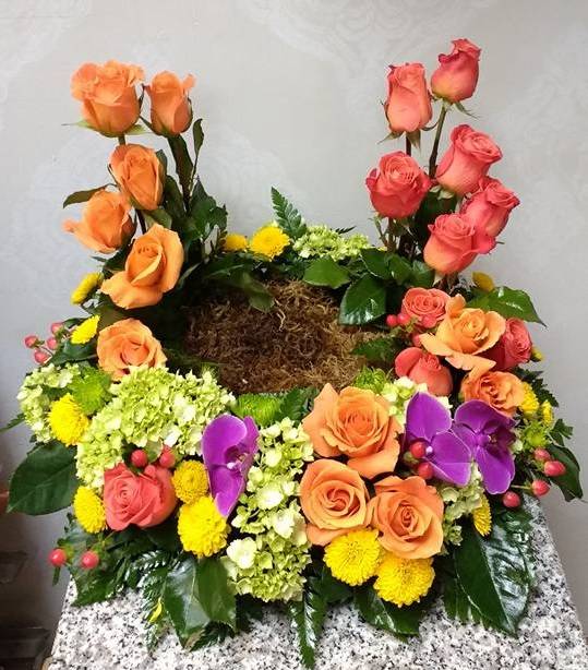 International Designs Florist | 1020 Goshen Ave, Fort Wayne, IN 46808, USA | Phone: (260) 484-4888