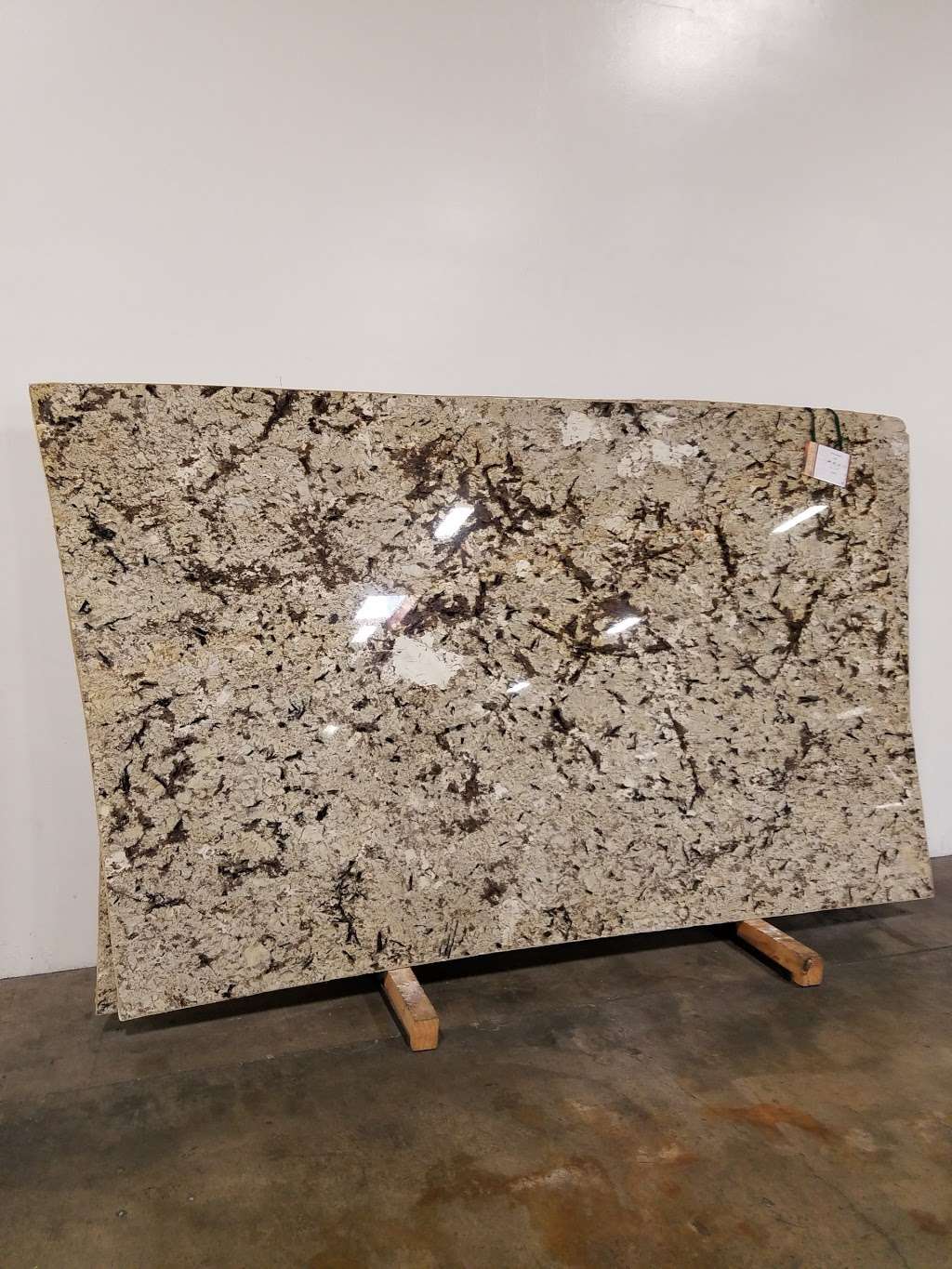 Daltile Stone & Slab Center | 2303 Merced St, San Leandro, CA 94577, USA | Phone: (510) 357-6197