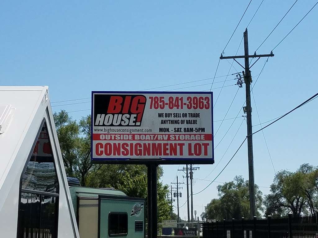 Big House Consignment Lot | 1500 N 3rd St, Lawrence, KS 66044, USA | Phone: (785) 841-3963
