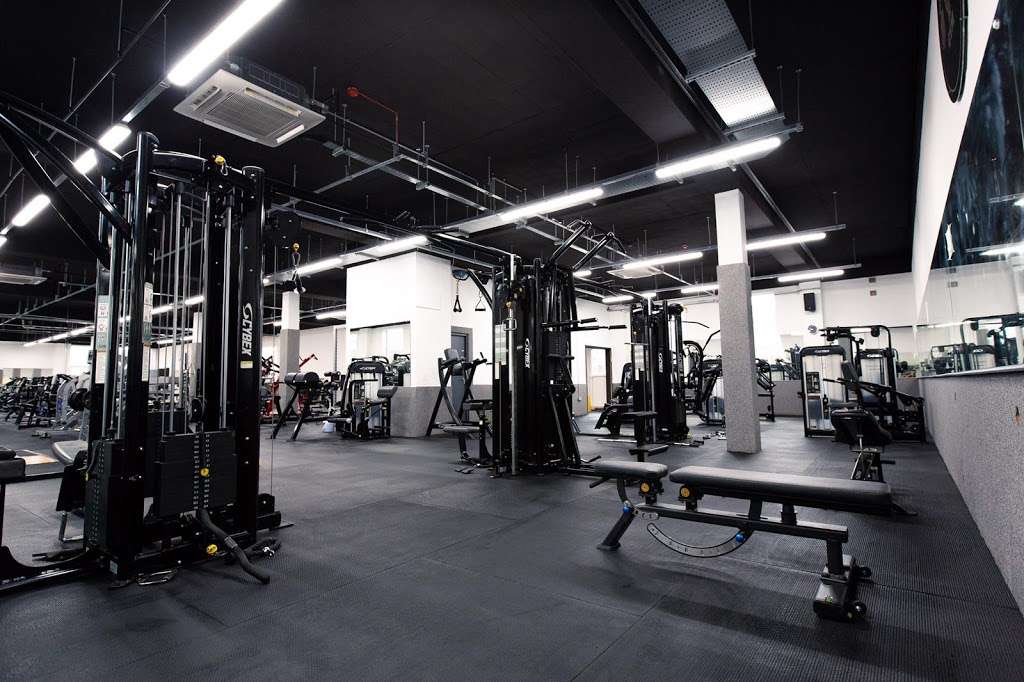 Muscleworks Gym Orpington | Lagoon Rd, Orpington BR5 3RZ, UK | Phone: 01689 830806