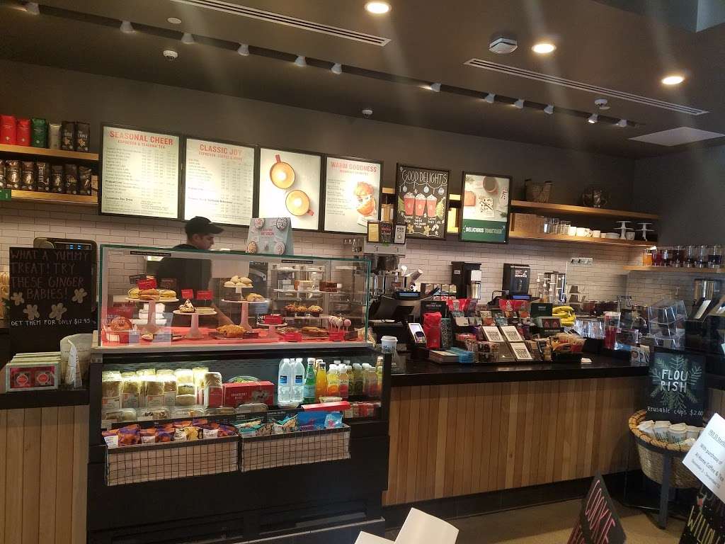 Starbucks | 2410 River Rd, Norco, CA 92860, USA | Phone: (951) 273-1750