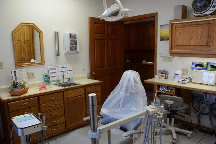 Barsamian Dental | 161 W Sunset Dr #202, Waukesha, WI 53189, USA | Phone: (262) 544-1100