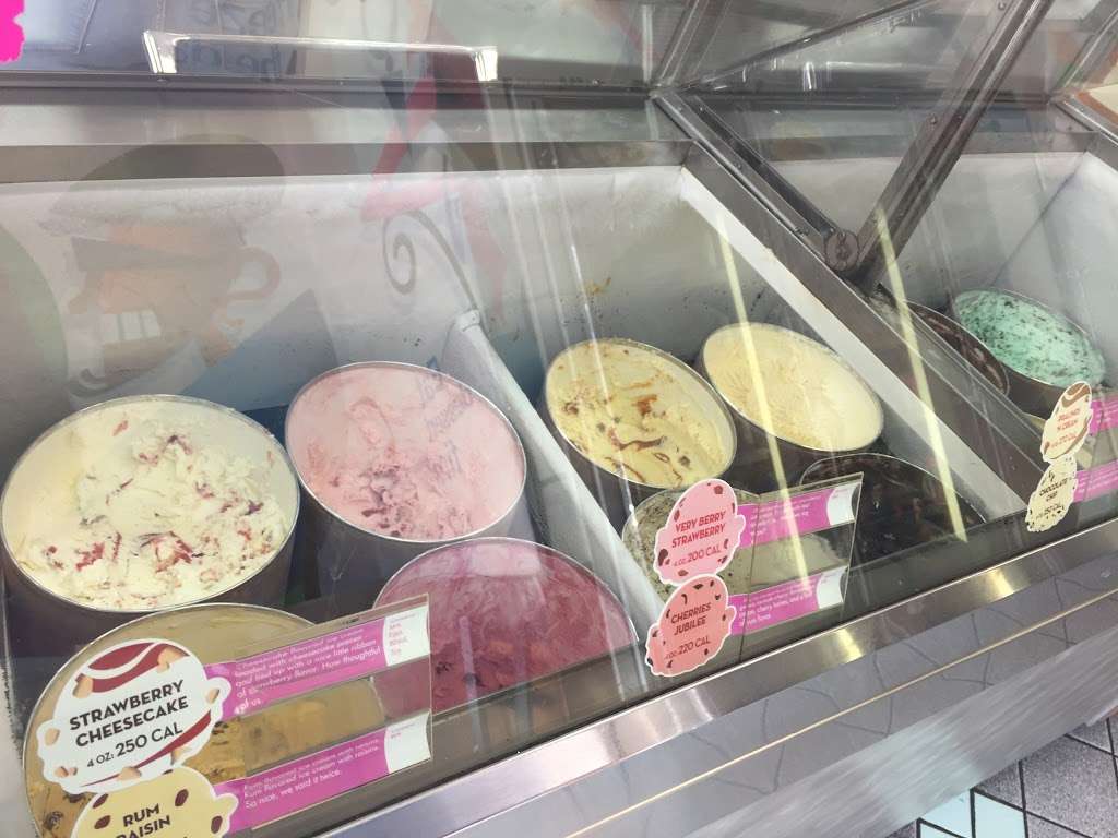 Baskin-Robbins | 7606 City Ave, Philadelphia, PA 19151, USA | Phone: (215) 879-4610