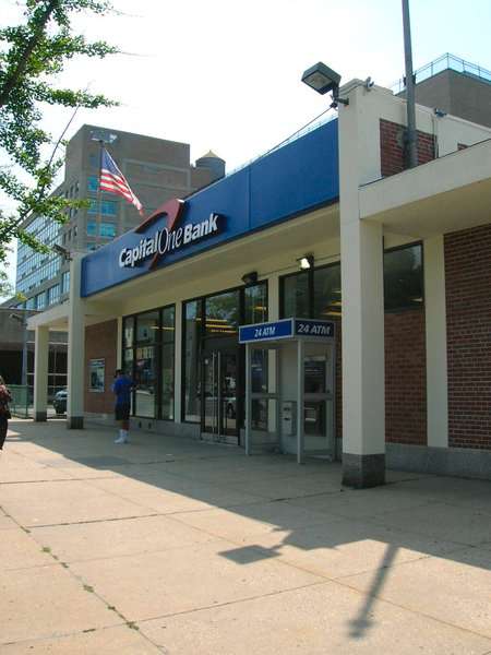 Capital One Bank | 5977 Riverdale Ave, Bronx, NY 10471, USA | Phone: (718) 548-3252