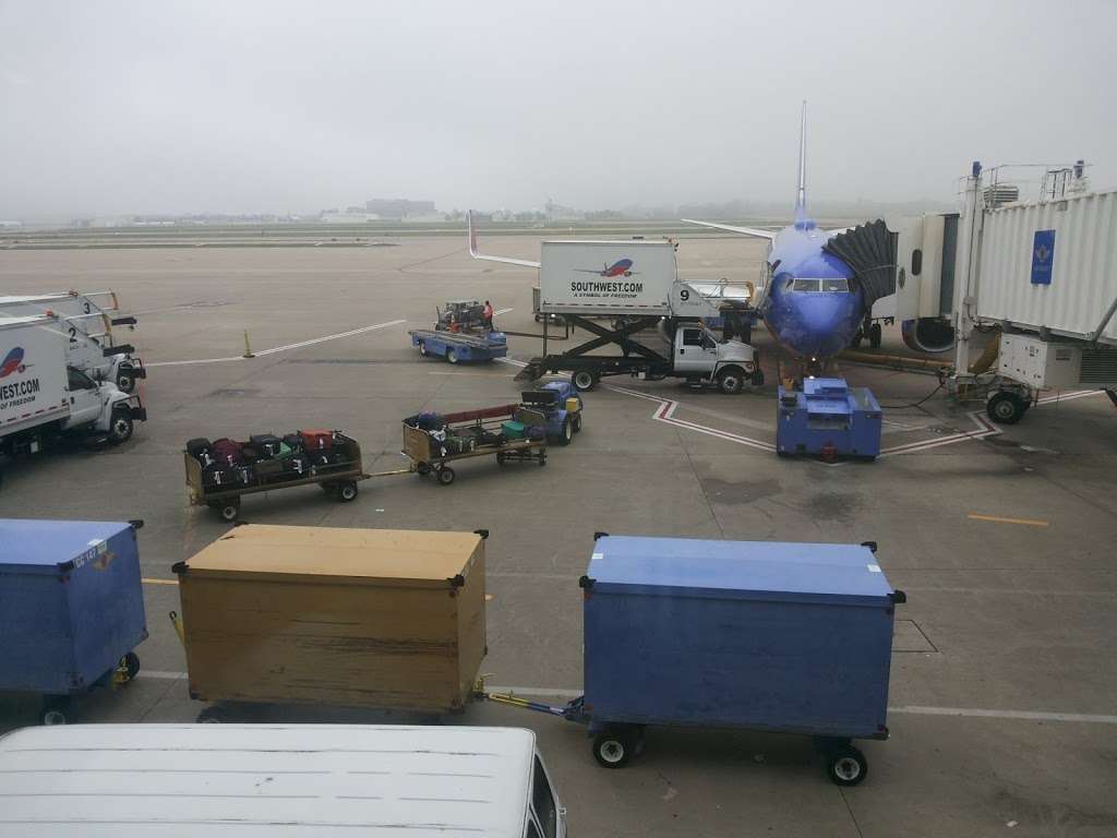 Midway International Airport Departures (Upper Level) | Chicago, IL 60629, USA